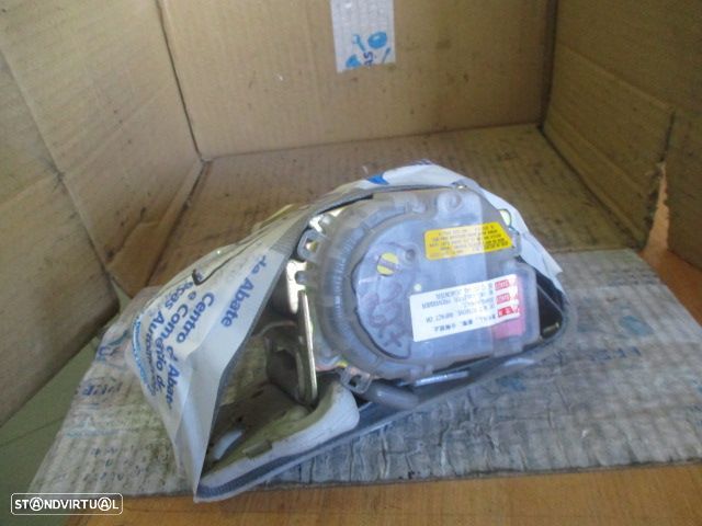 Pre-Tensor 33028558 NISSAN MICRA 2003 3P FD - 3