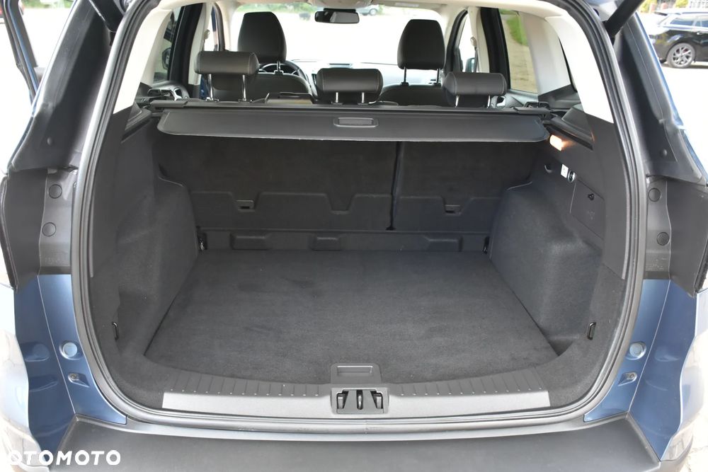 Ford Kuga 2.0 TDCi 4WD Titanium - 22