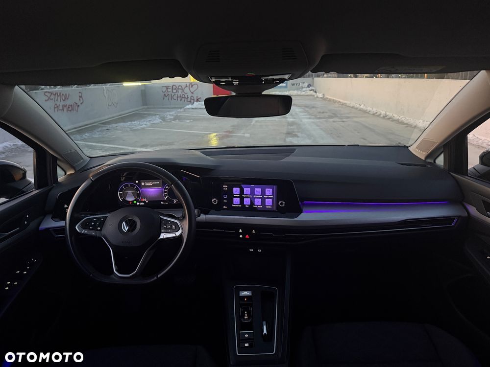 Volkswagen Golf - 24