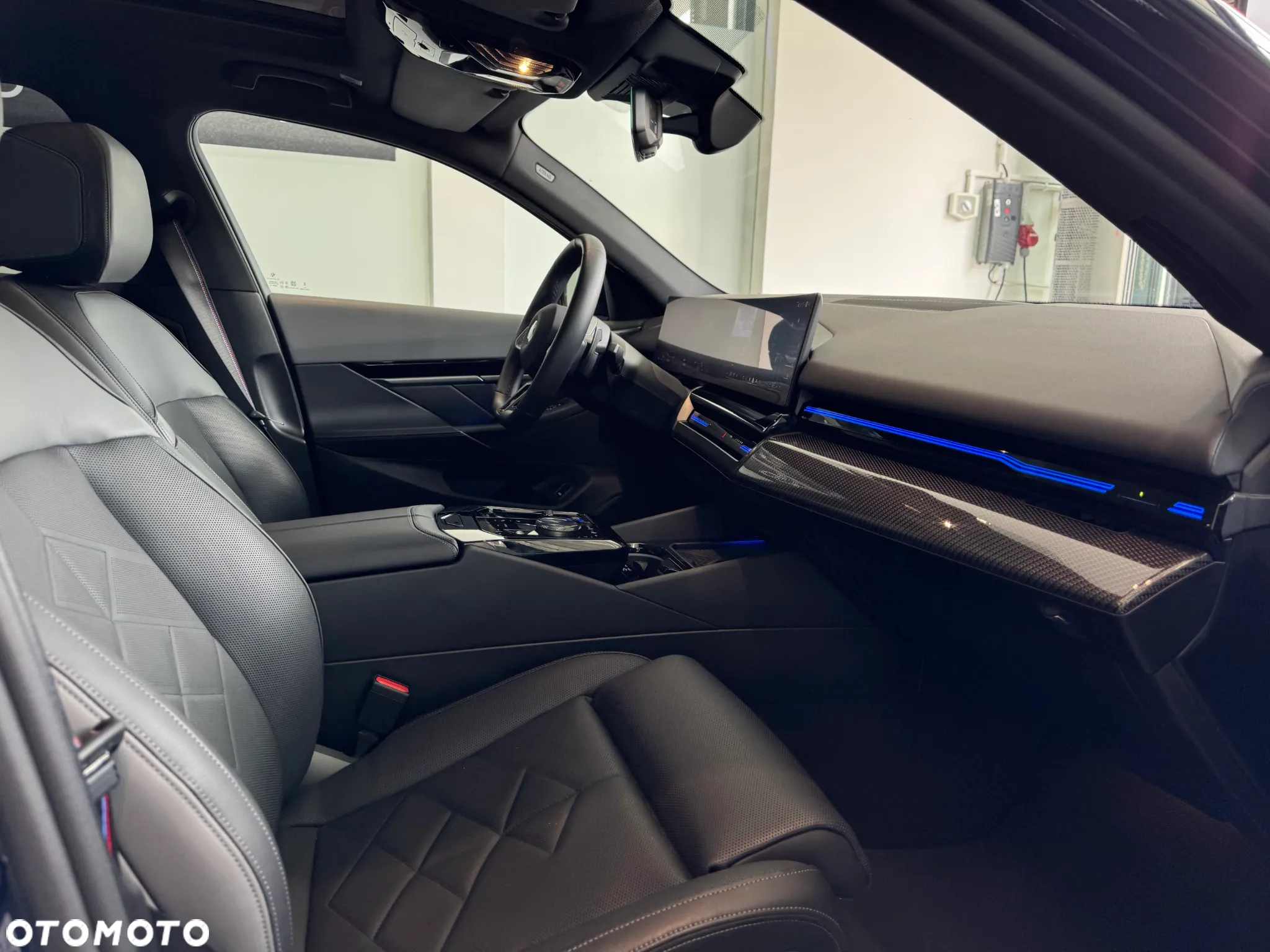 BMW Seria 5 - 12
