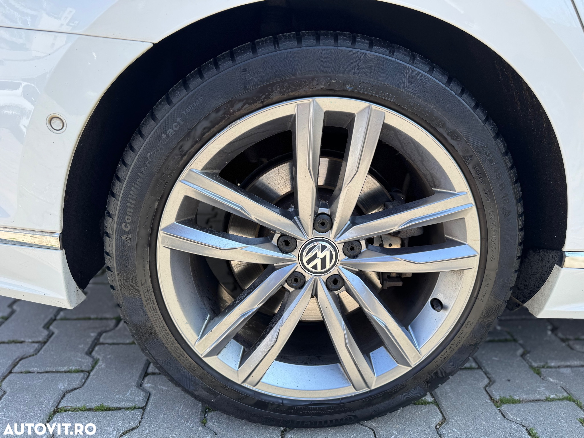 Volkswagen Passat Variant 2.0 BiTDI 4Mot DSG Highline - 12