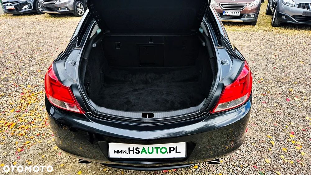 Opel Insignia - 32
