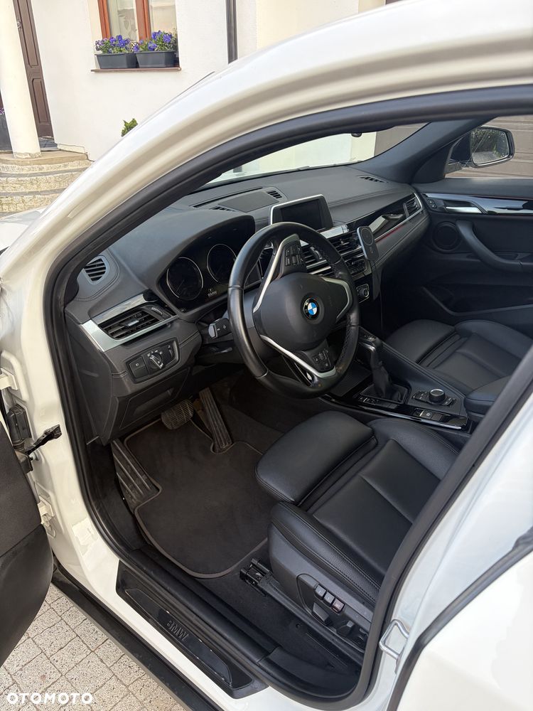 BMW X2 sDrive20i GPF sport - 9
