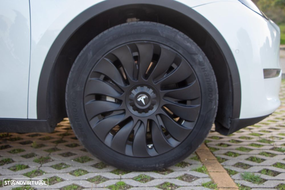 Tesla Model Y Long Range Tração Integral - 11