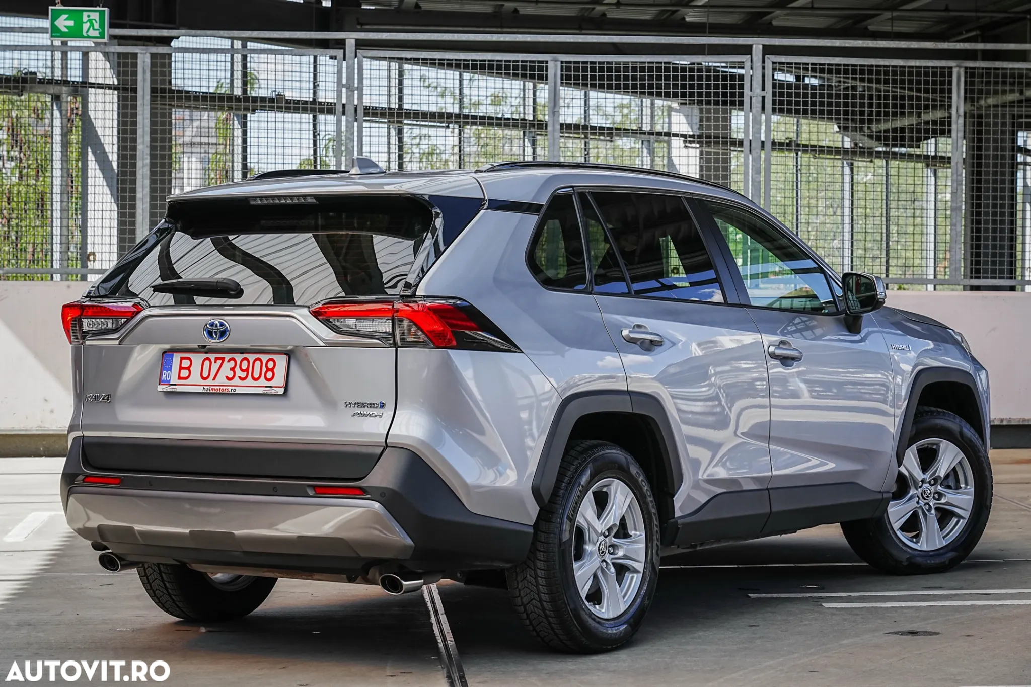 Toyota RAV4 2.5 4x4 Hybrid Comfort - 2