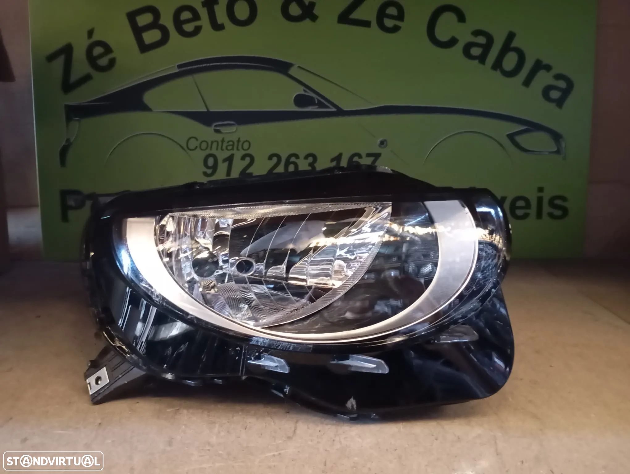 FIAT 500E FAROL DIREITO - FF594 - 1