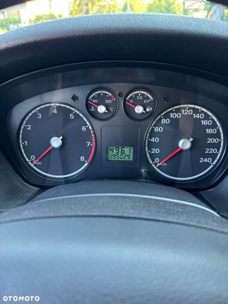 Ford Focus 1.6 16V Ambiente - 7