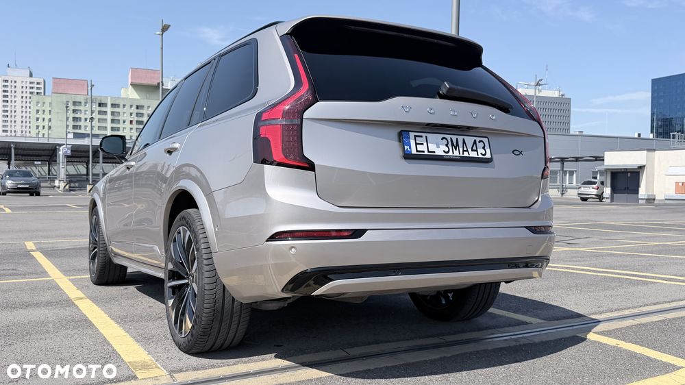 Volvo XC 90 - 5