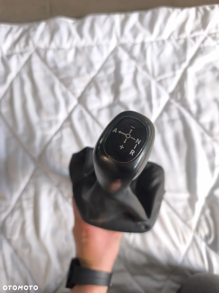 Lewarek wybierak Volkswagen Crafter automat 2006-2016 HVW9062601309 2E0 713 021 a