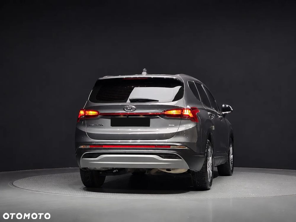 Hyundai Santa Fe - 4