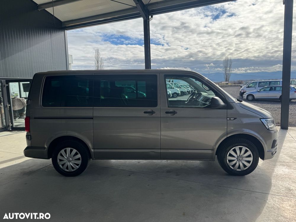 Volkswagen Multivan - 12