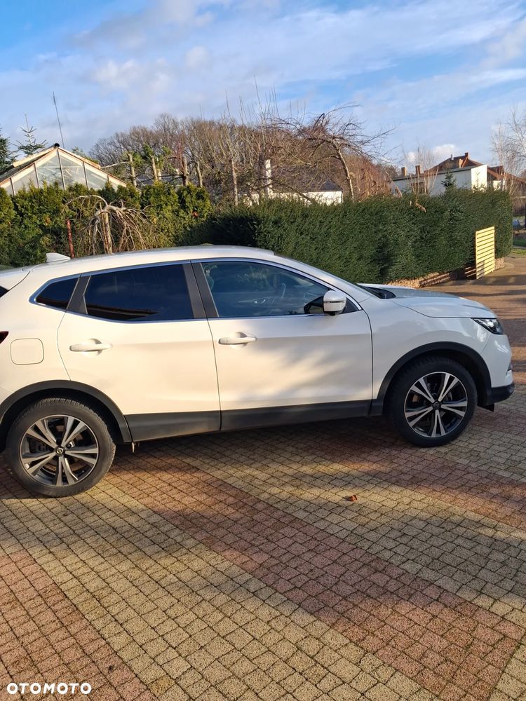 Nissan Qashqai 1.3 DIG-T N-WAY - 7