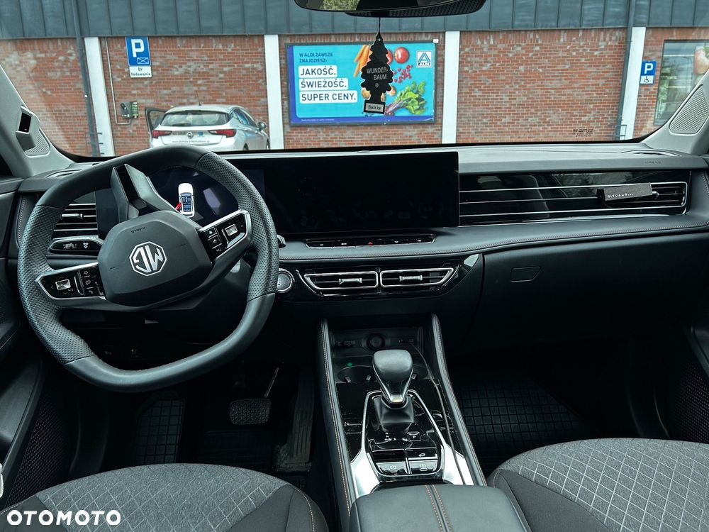 MG HS 1.5 T-GDI Excite DCT - 6