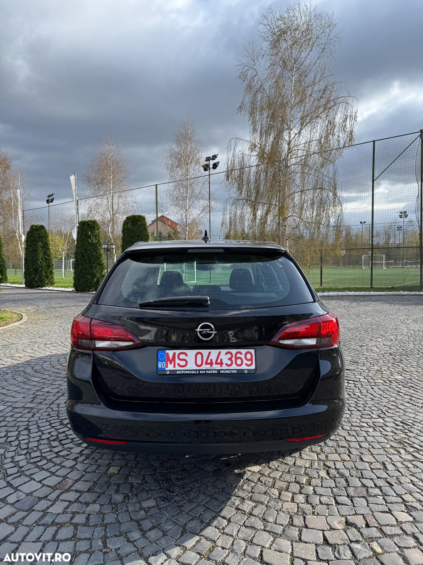 Opel Astra 1.6 D (CDTI) Start/Stop Sports Tourer Business - 10