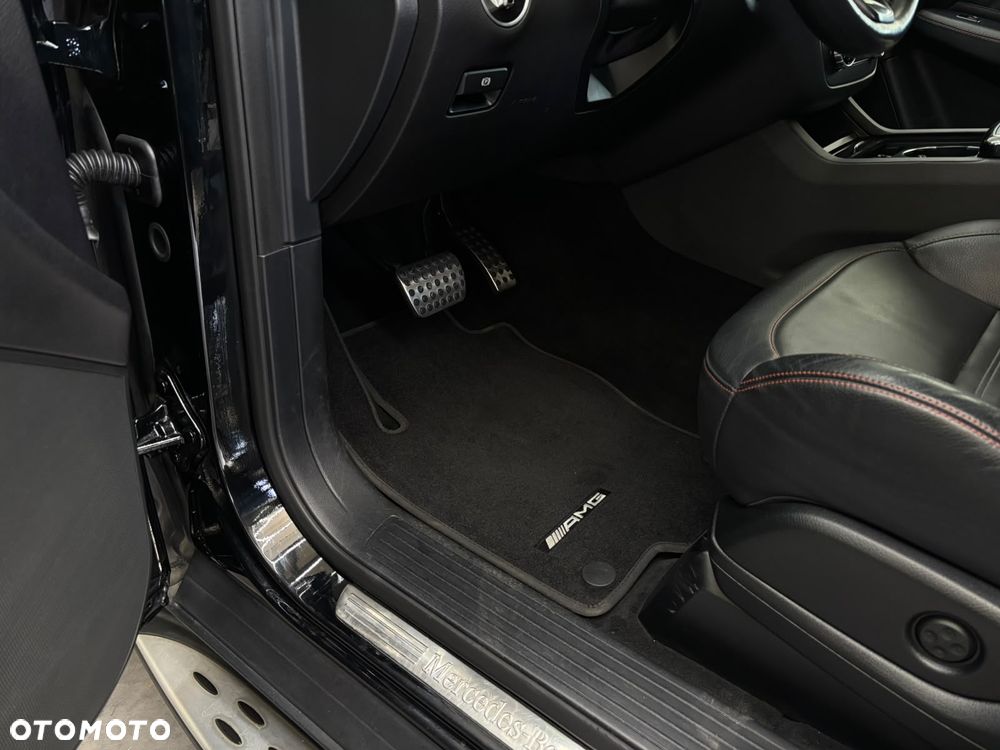 Mercedes-Benz GLE 450 AMG 4-Matic - 28