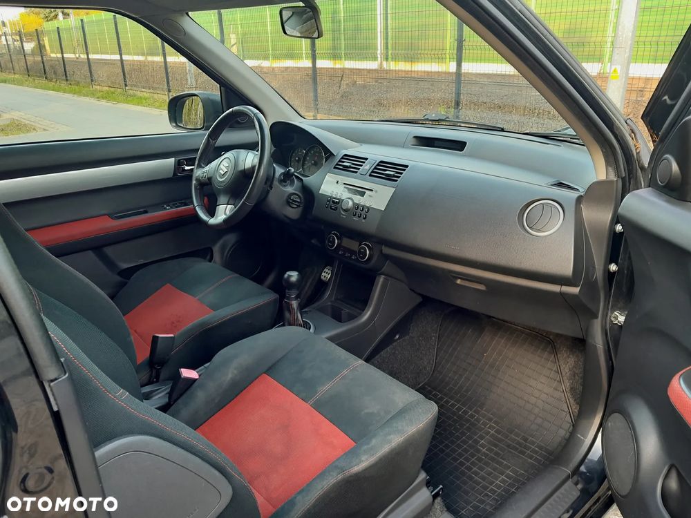 Suzuki Swift 1.6 Sport - 11