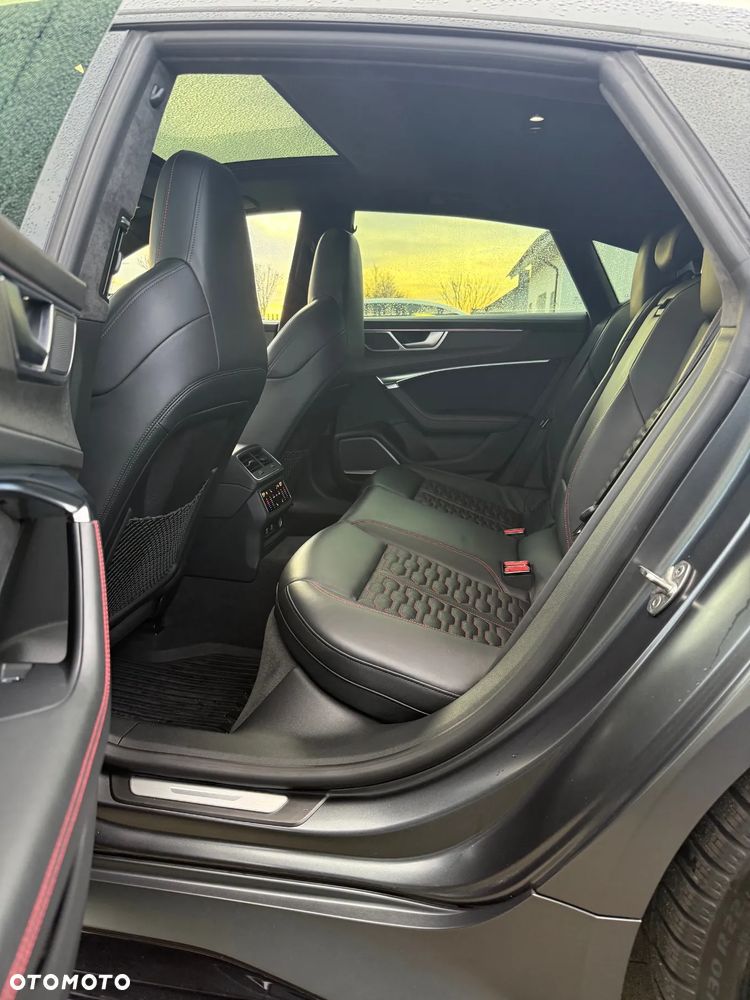 Audi RS7 Sportback - 12