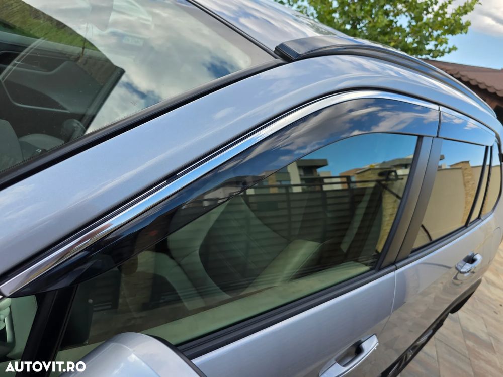 Toyota RAV4 2.5 VVT-iE 4x4 Luxury Plus - 22