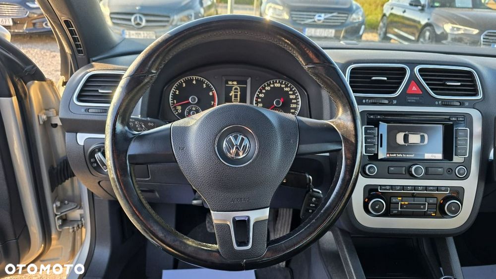 Volkswagen Eos - 13