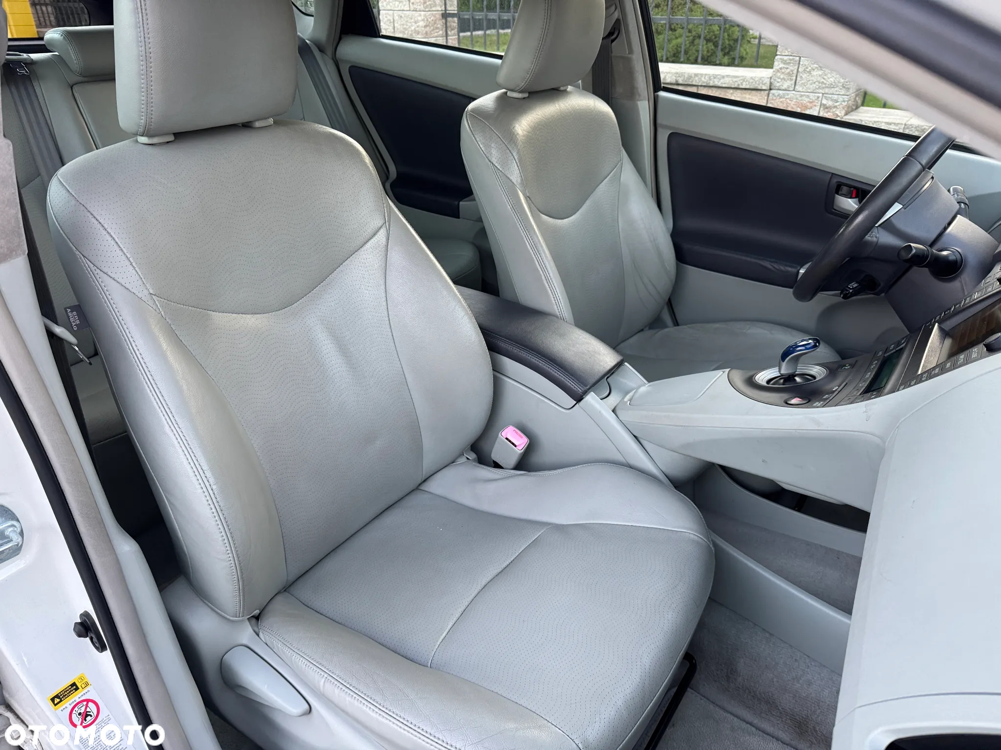 Toyota Prius 1.8 HSD Sol - 5