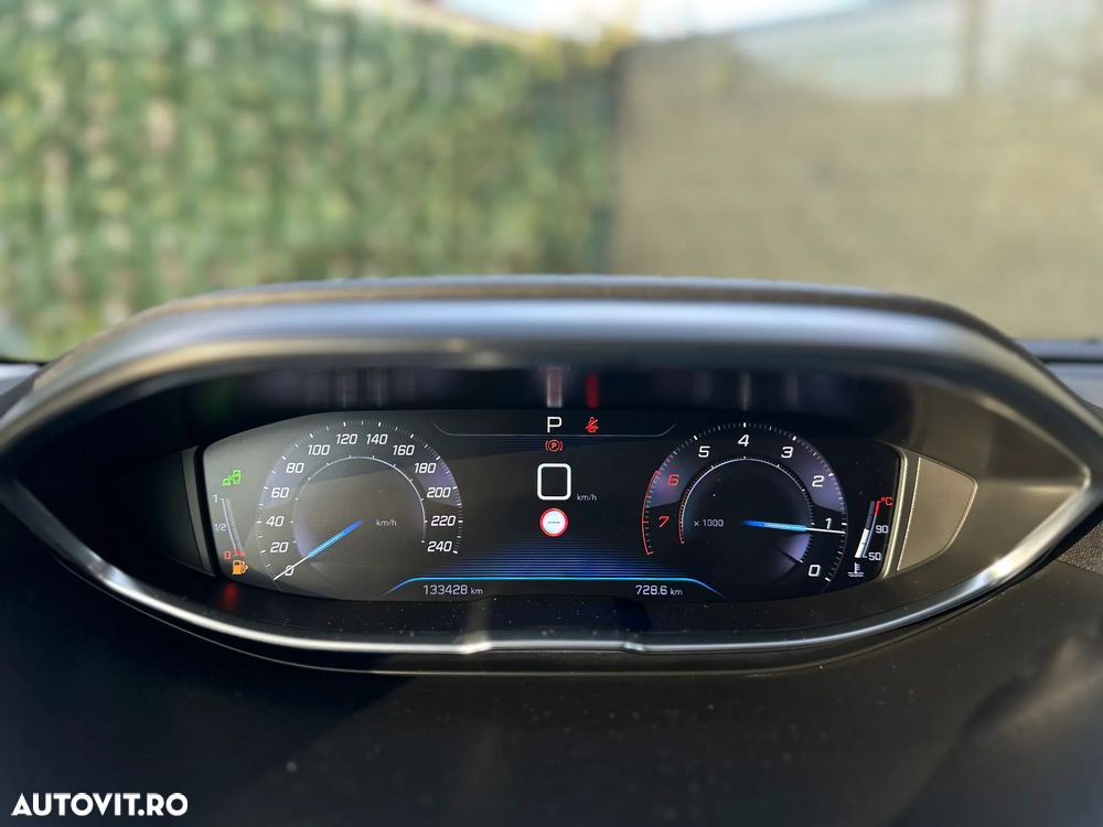 Peugeot 3008 - 21