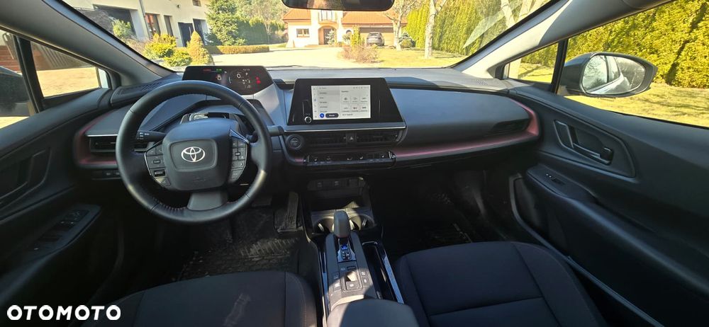 Toyota Prius Hybrid - 16