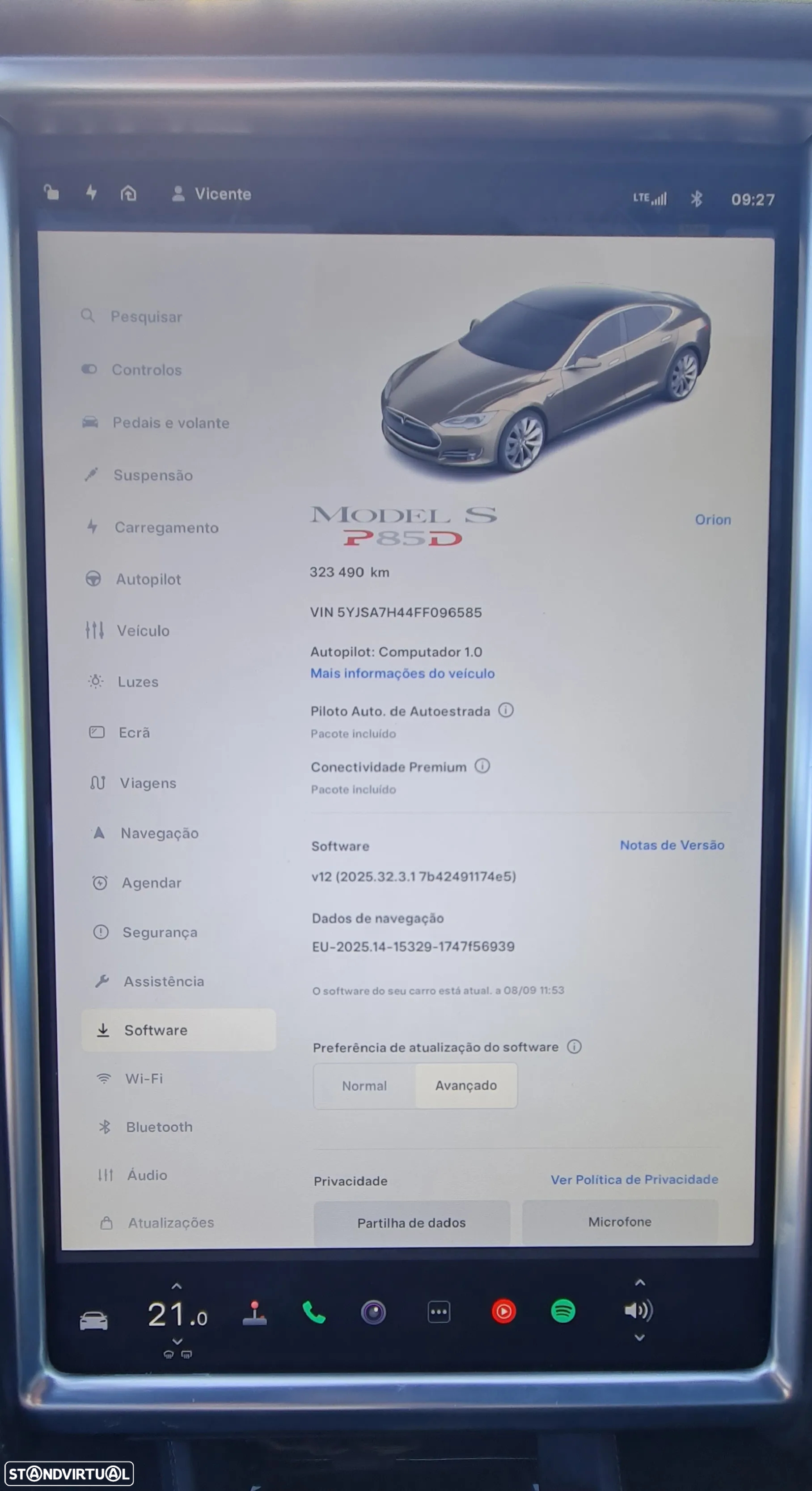 Tesla Model S - 18
