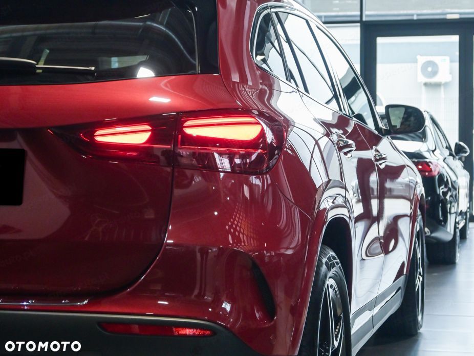 Mercedes-Benz GLA 200 AMG Line - 7