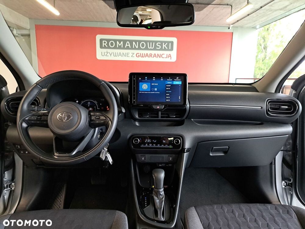 Toyota Yaris Hybrid 1.5 Style - 19
