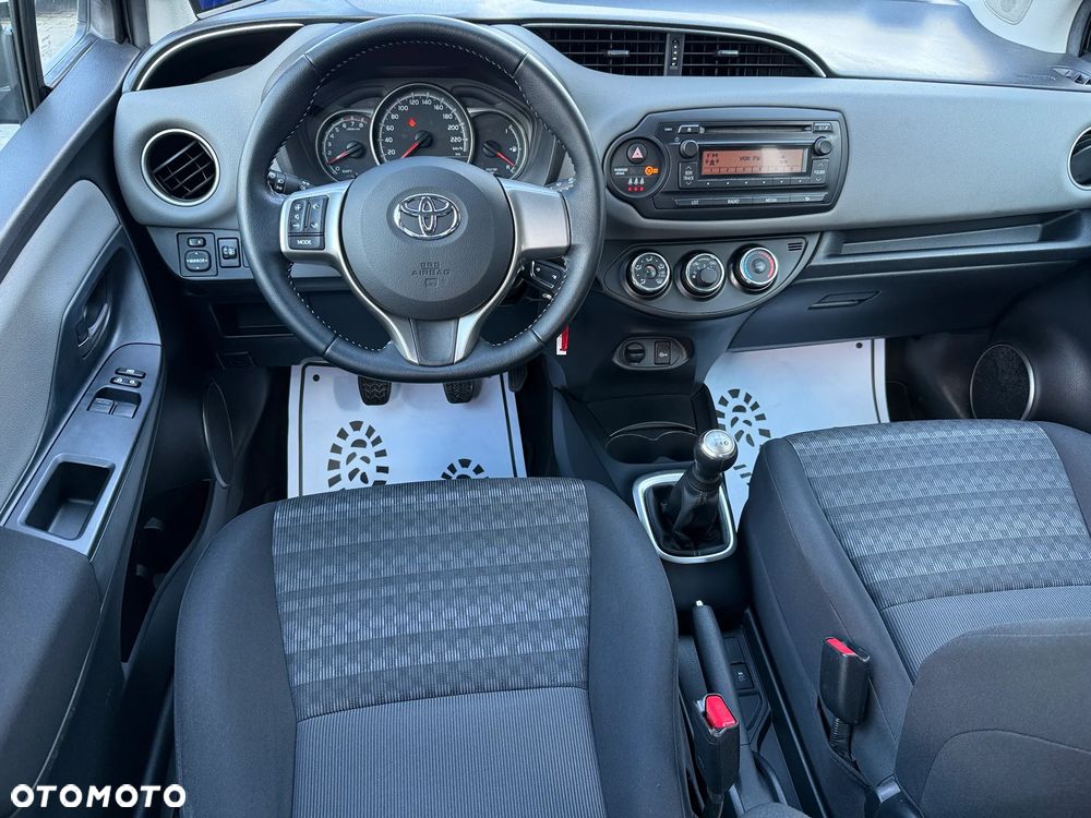 Toyota Yaris 1.0 Active EU6 - 4