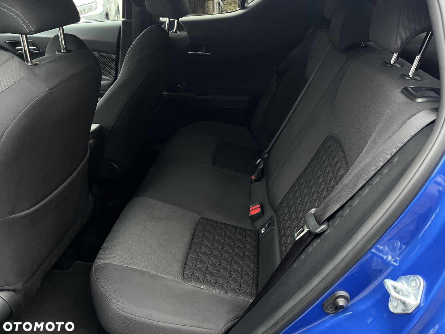 Toyota C-HR - 28