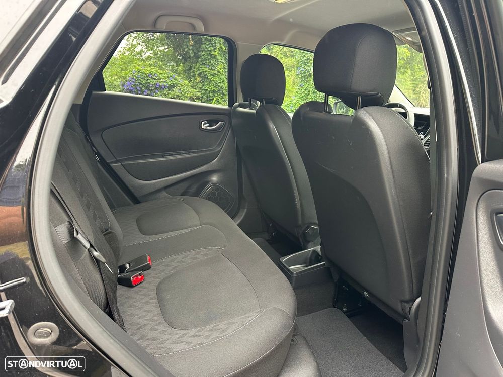 Renault Captur 1.5 dCi - 19