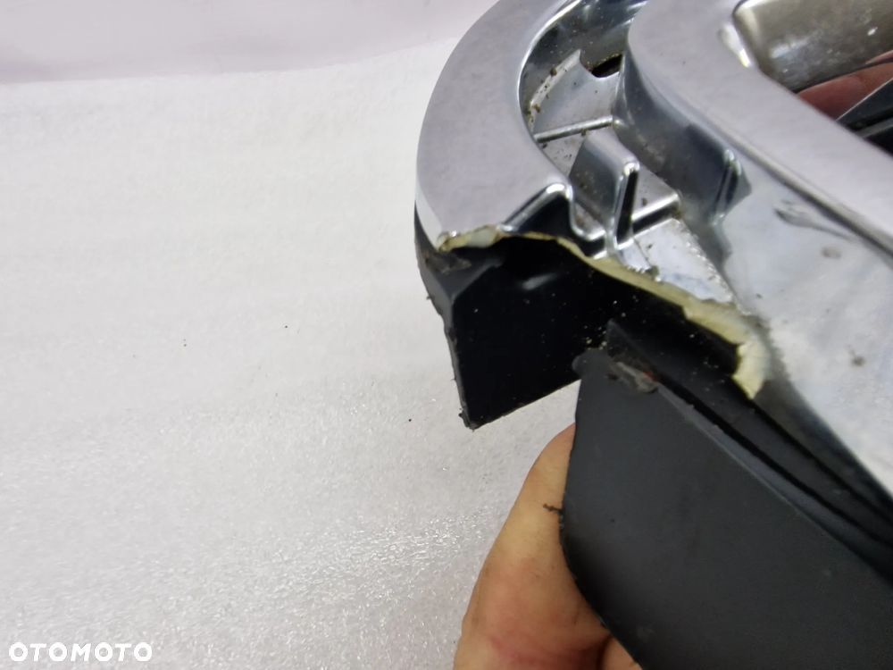 CHEVROLET TRAX 15- ATRAPA / GRILL / KRATKA ŚRODKOWA ZDERZAKA PRZEDNIEGO PRZÓD , NR 95235146 , NR AUKCJI KR171 - 18