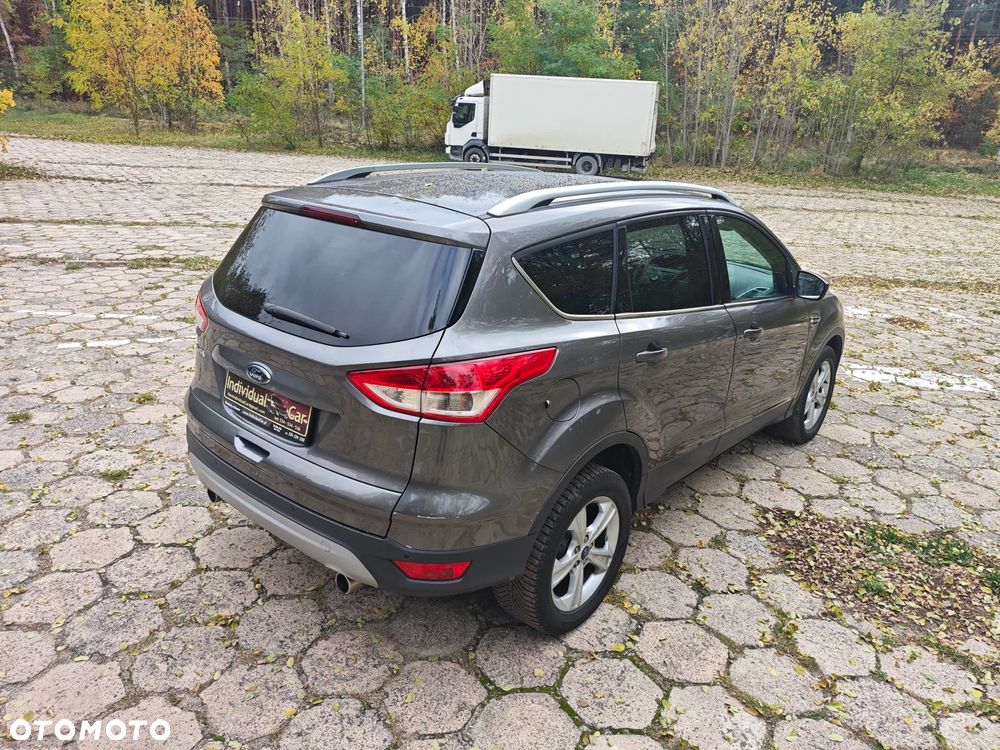 Ford Kuga 2.0 TDCi 4x4 Titanium - 17