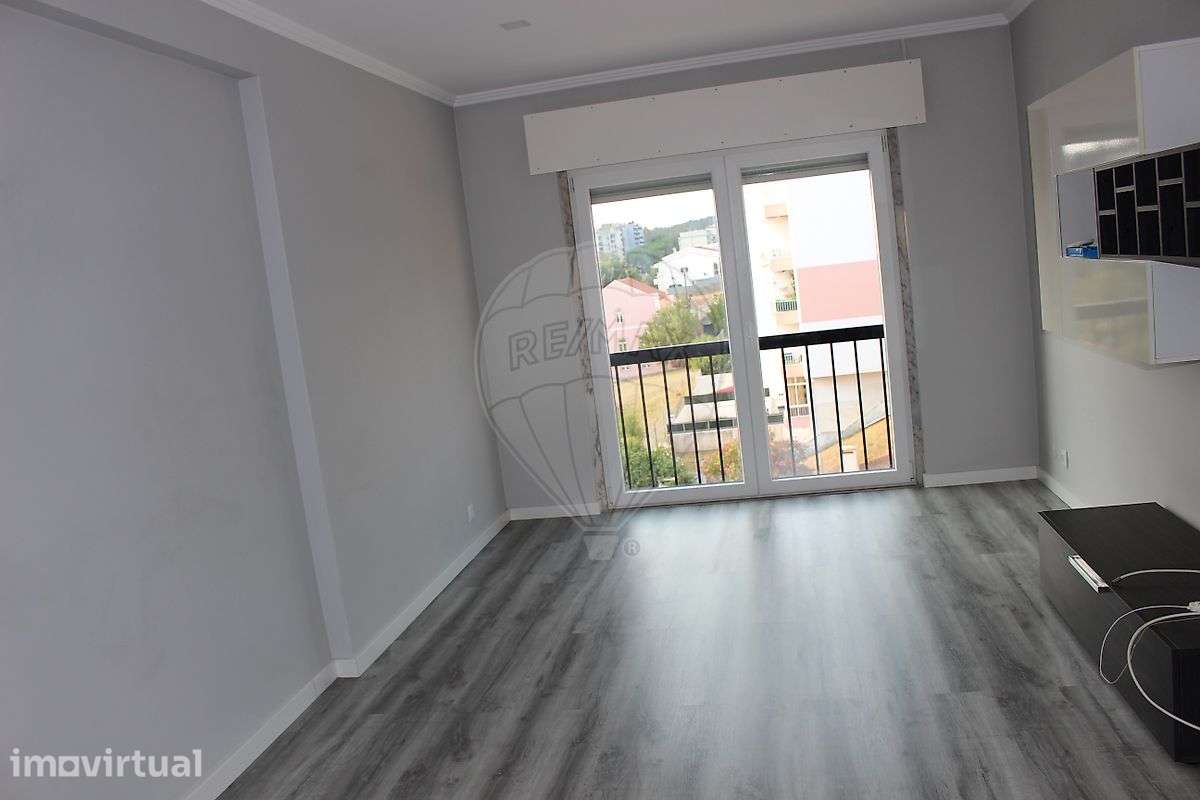 Apartamento T2 para venda - Grande imagem: 2/24