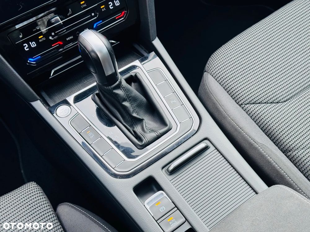 Volkswagen Arteon 2.0 TSI Essence DSG - 34