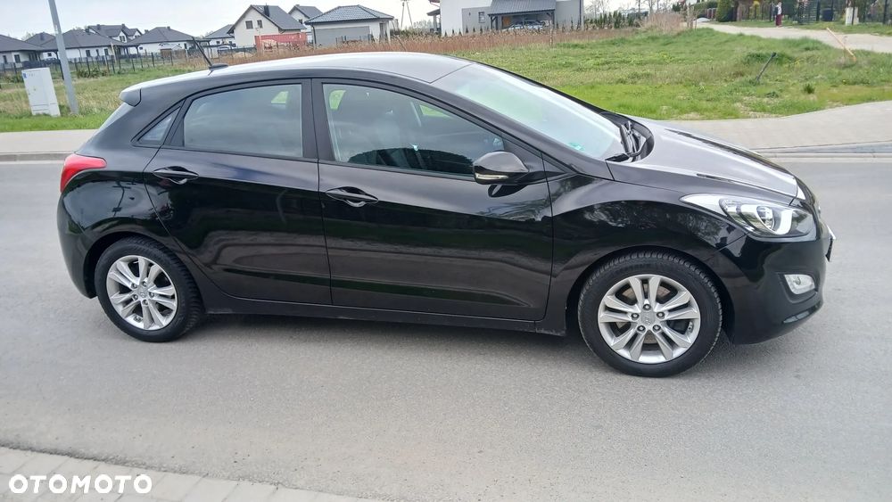 Hyundai i30 blue 1.6 GDI Style - 4