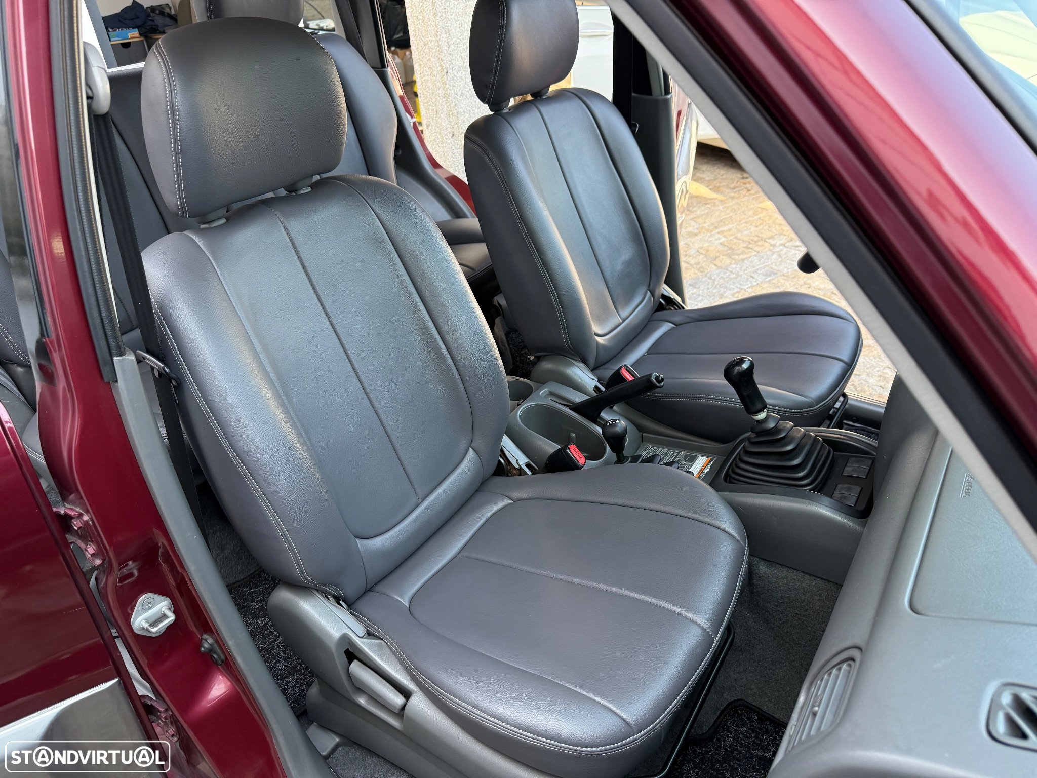 Suzuki Grand Vitara Metal Top 2.0 TDi - 48
