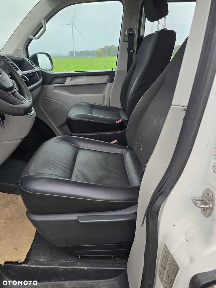 Volkswagen Transporter L1H1 DSG - 10