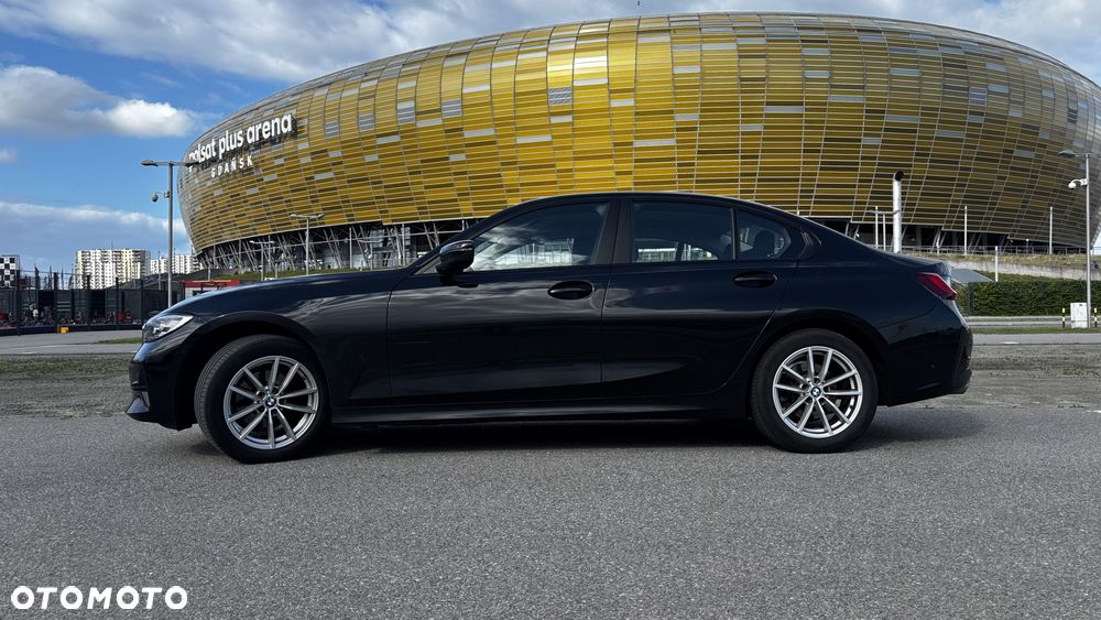 BMW Seria 3 318i Advantage - 11