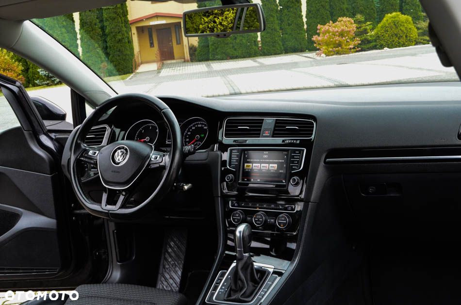 Volkswagen Golf Variant 2.0 TDI (BlueMotion Technology) DSG Highline - 34