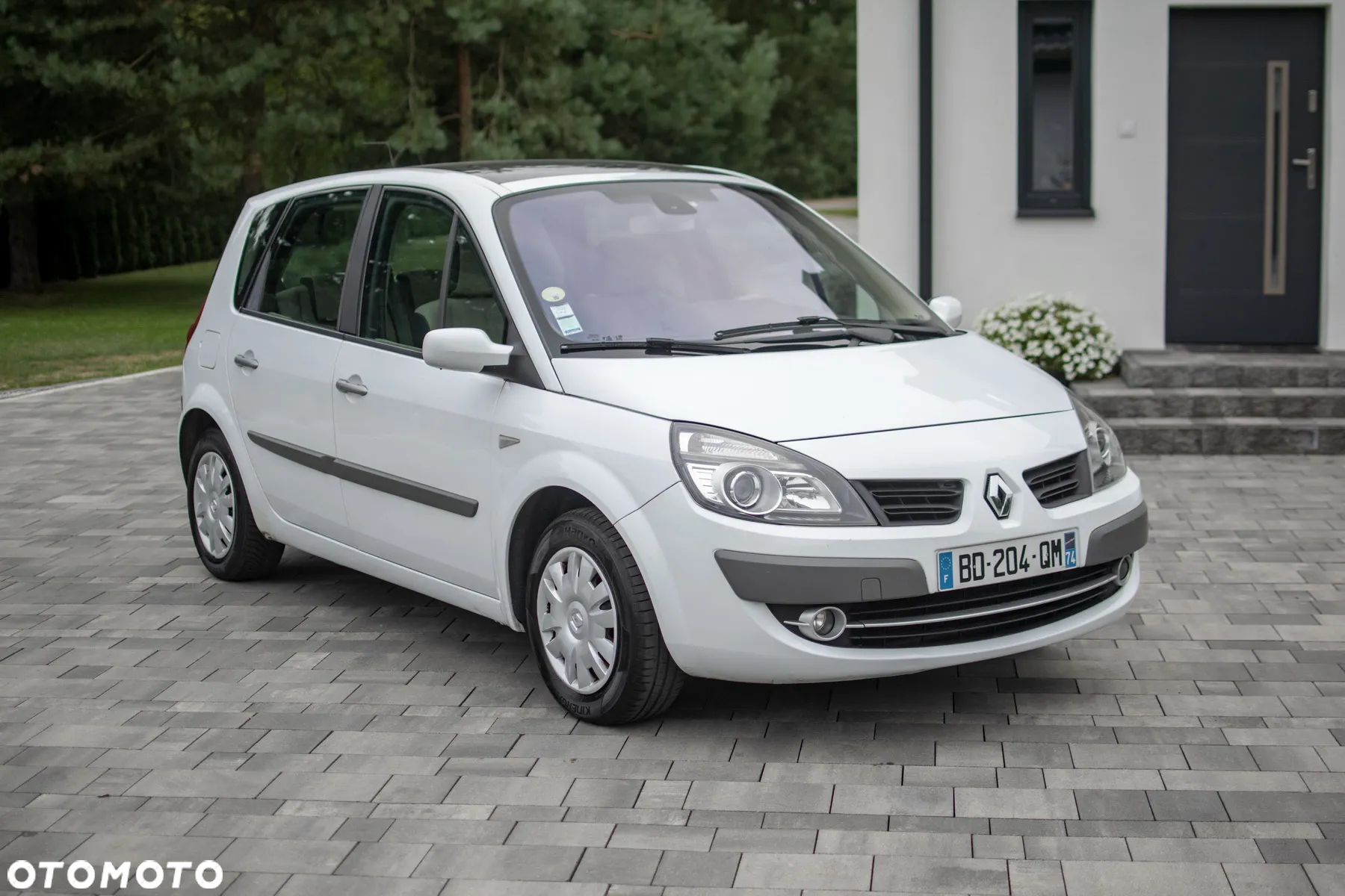 Renault Scenic - 11