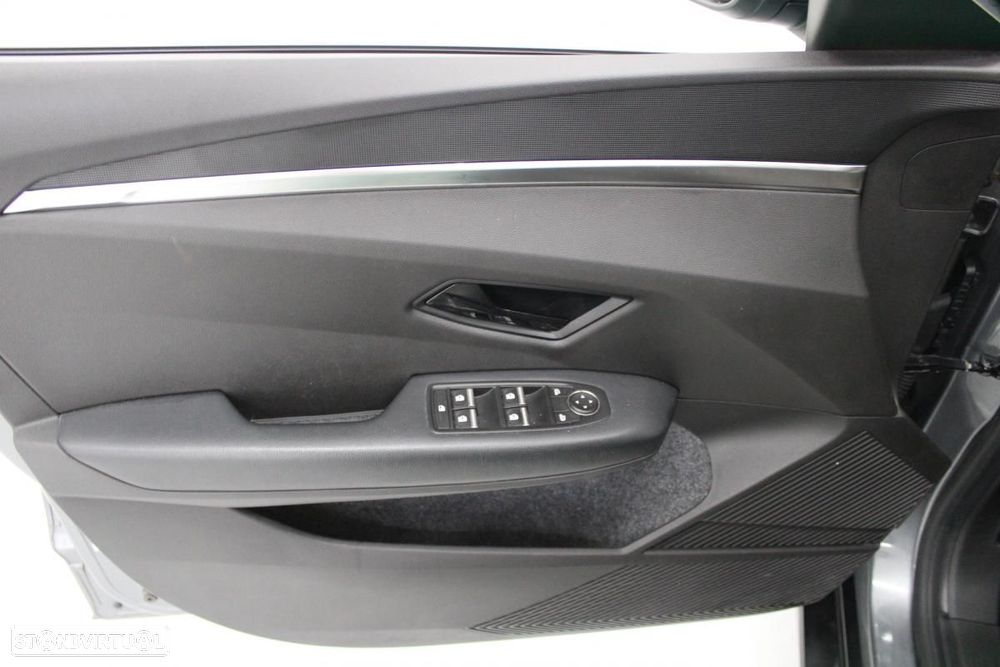 Renault Mégane E-Tech EV60 220hp optimum charge Equilibre - 9