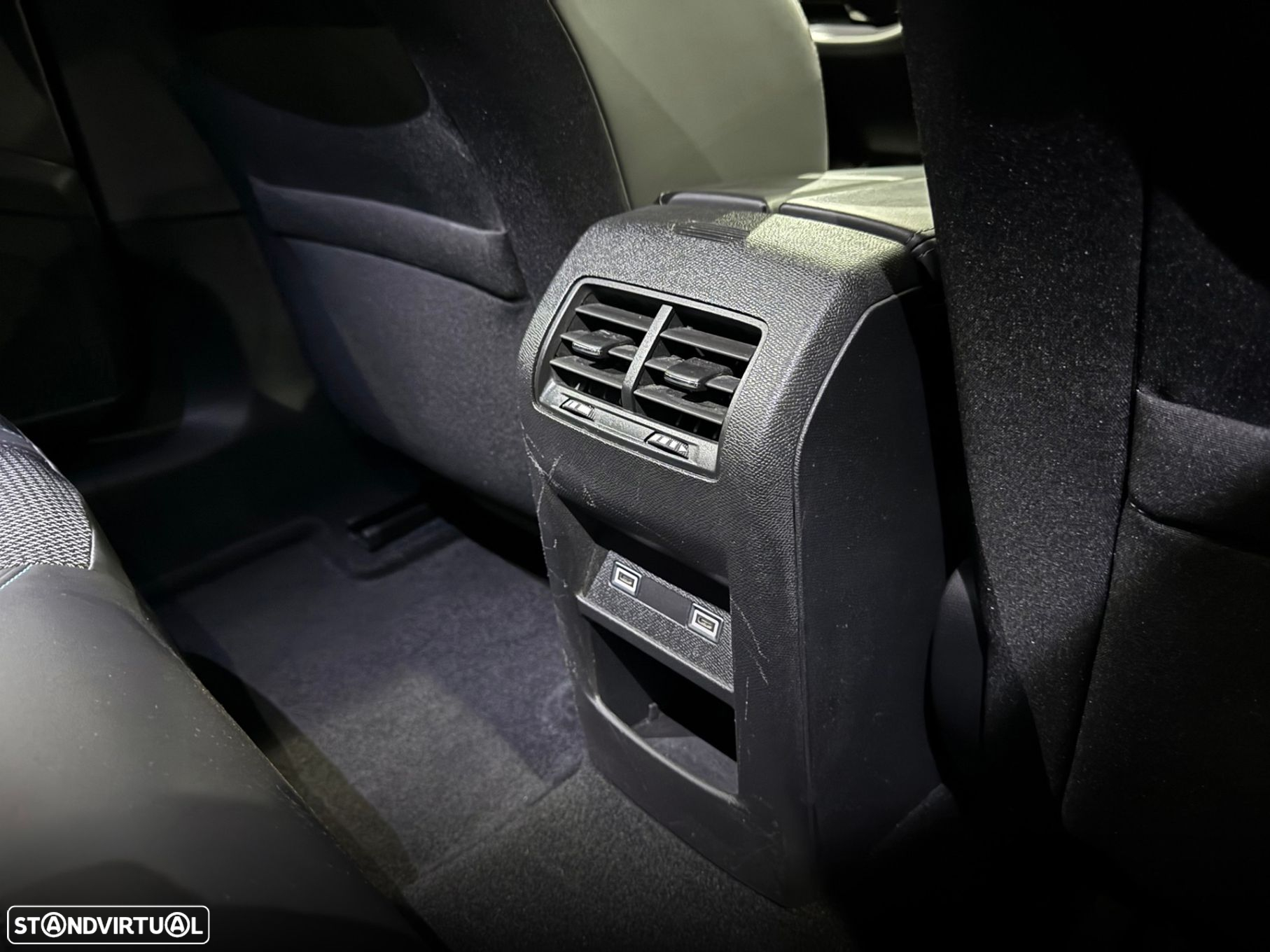 Peugeot 308 SW 1.5 BlueHDi Allure Pack EAT8 - 37