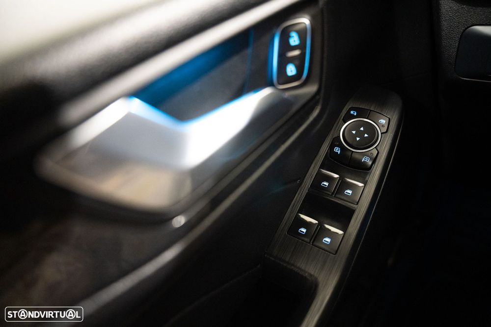 Ford Kuga 1.5 EcoBoost ST-Line - 17