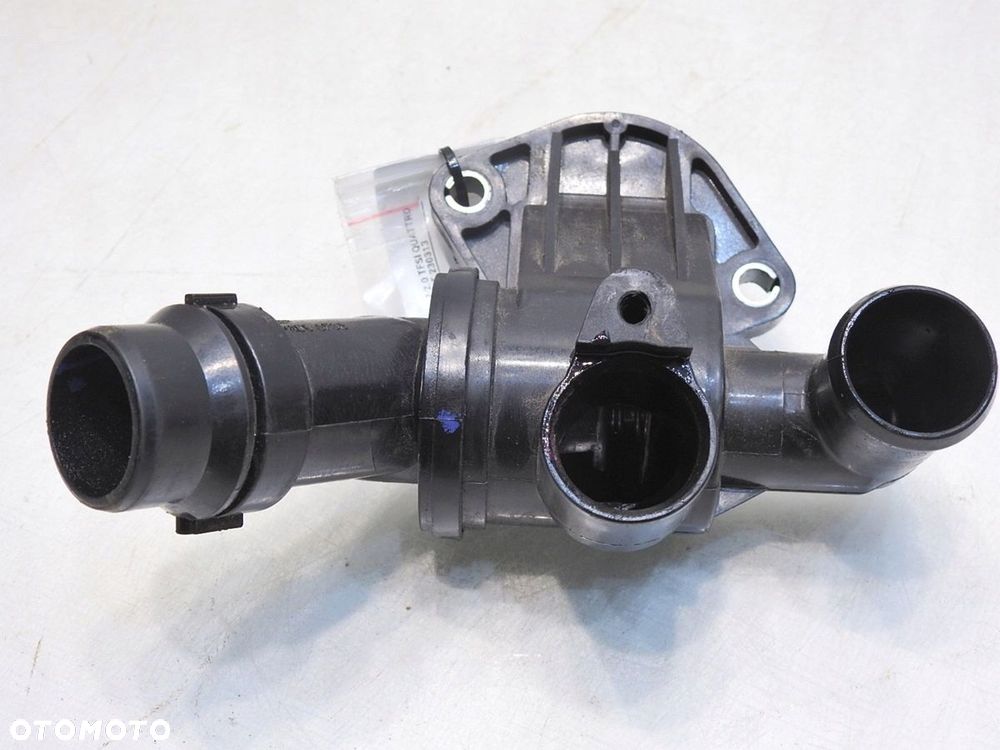 OBUDOWA TERMOSTATU AUDI A4 B7 2.0 TFSI - 6