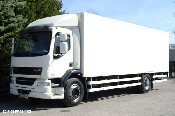 DAF LF 55.220 Euro 5 Kontener 20palet winda sprowadzony