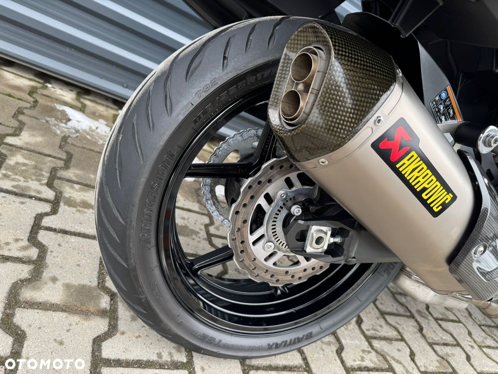 Kawasaki Versys 1000 - 20