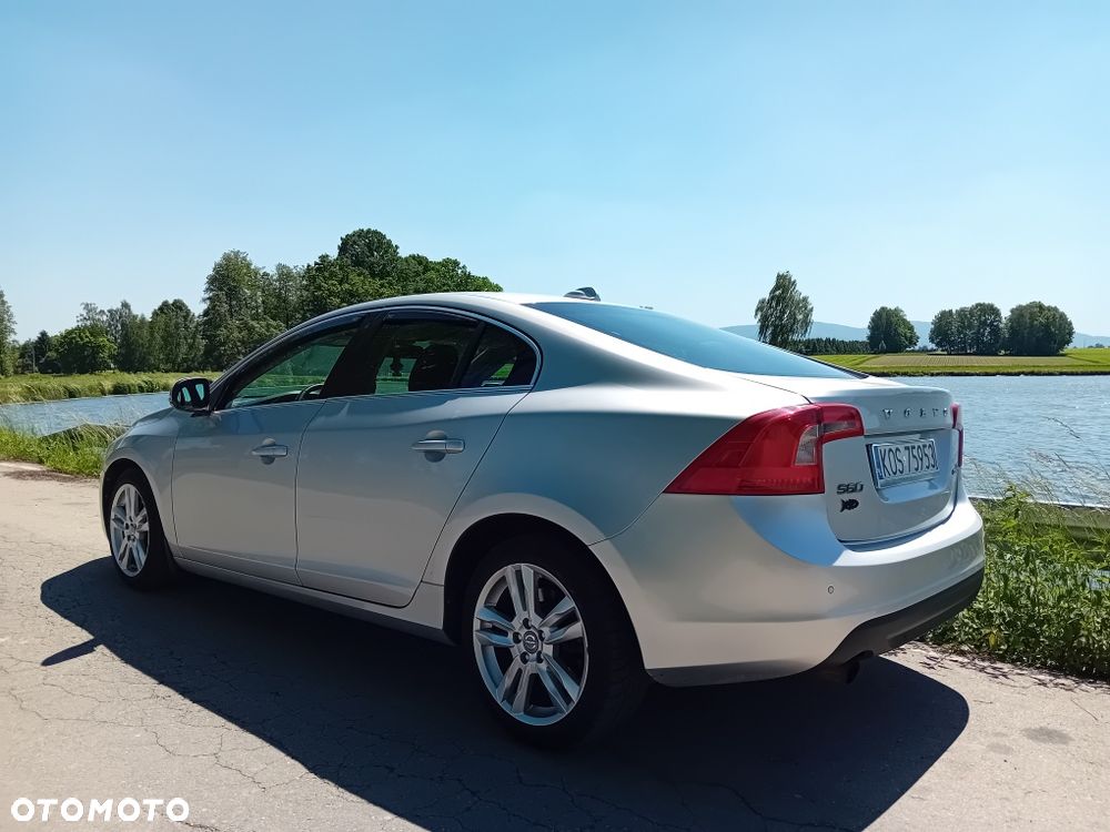 Volvo S60 - 3
