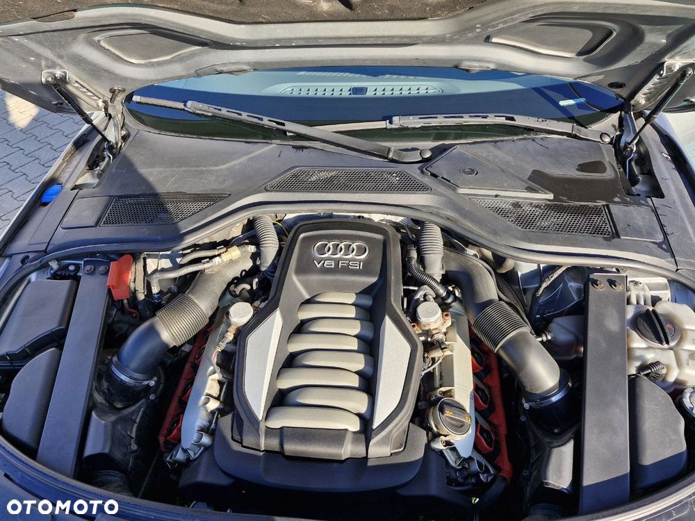 Audi A8 4.2 FSI Quattro tiptronic Langversion - 11